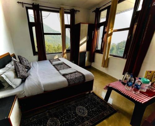 Naddi Hotel | Lake Cottage Mcleodganj