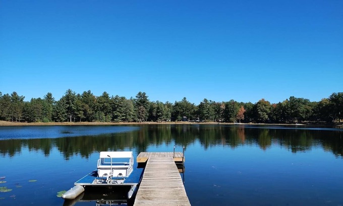 Brethren Cottage | Lake Elinor Retreat ~ New Sauna, Kayaks