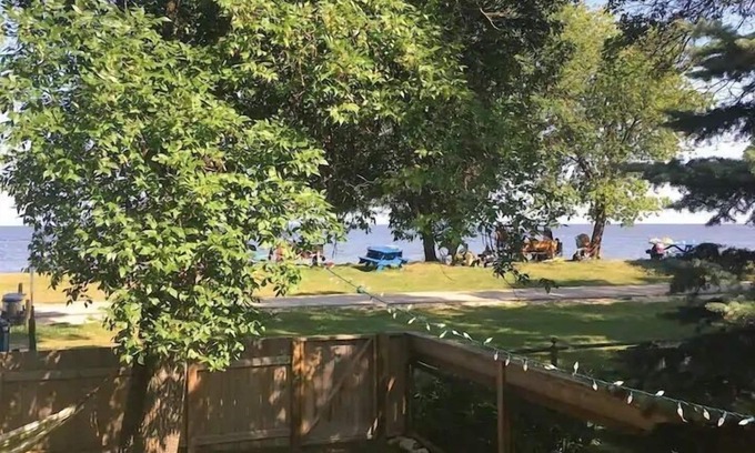 Gimli House | Lake Escape * 40 steps to beautiful beach