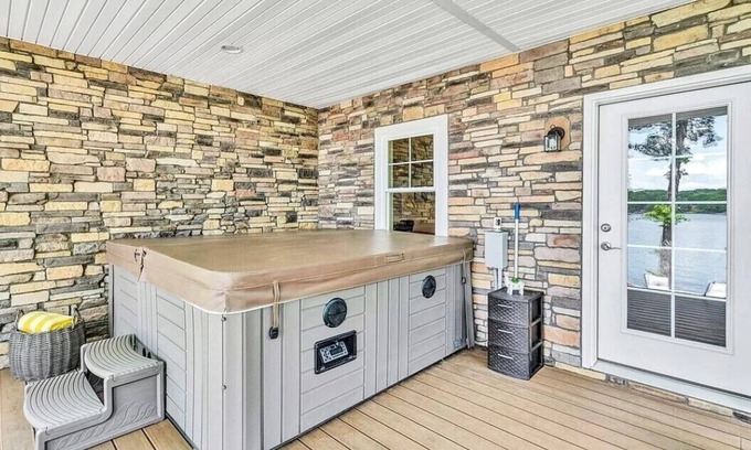 Westlake Corner House | Lake Estate!