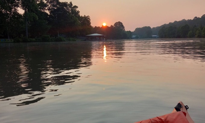 Royal House | LAKE FRONT, Kayaks, Fishing and boat dock!
