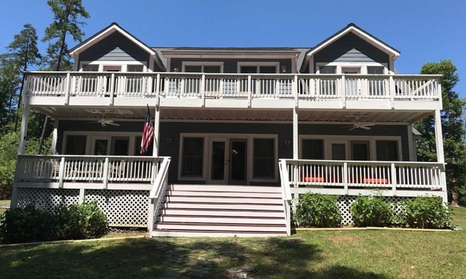 Mineral House | Lake Front w/private Dock and Beach