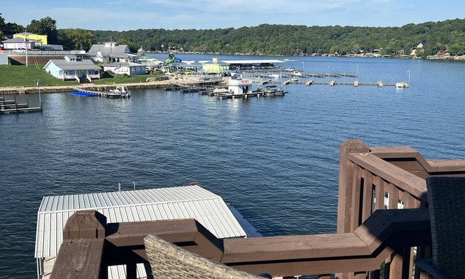 Gravois Mills House | Lake front with orovate dock located in same cove as Coconuts!