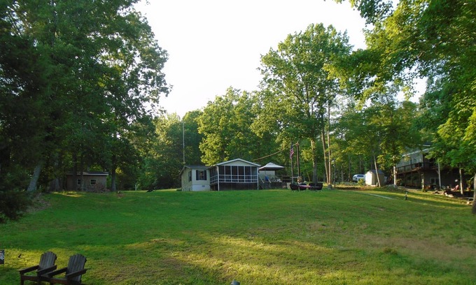 Wise House | Lake Gaston most usable waterfront acre lot with bulkhead on large cove.