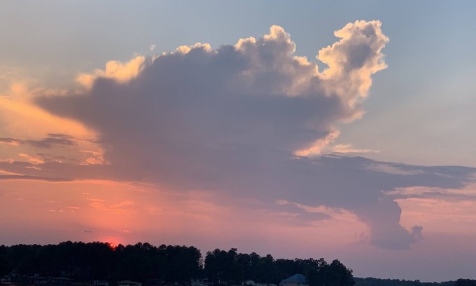 Henrico Condo | Lake Getaway at Lake Gaston