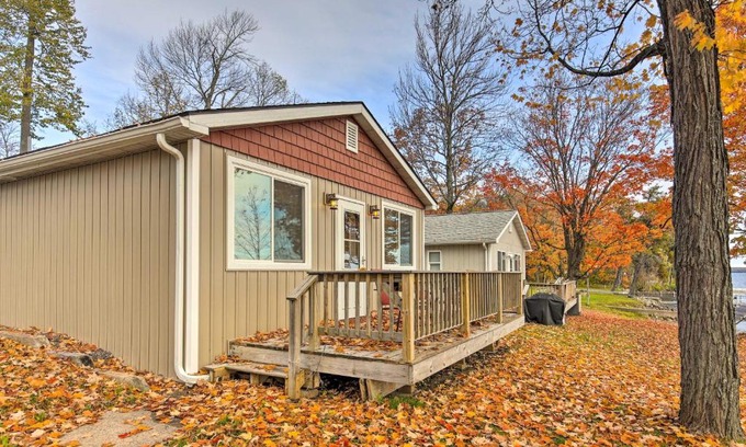 Marenisco House | Lake Gogebic Retreat Hike, Fish and Snowmobile!