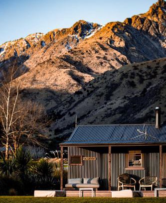 Gladstone House | Lake Háwea station