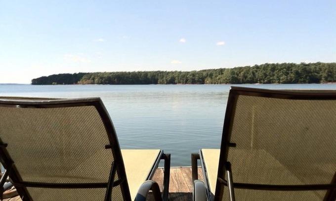 Anderson Apartment | Lake Hartwell Waterfront Big Water area w/ Boat Dock - quiet, peaceful