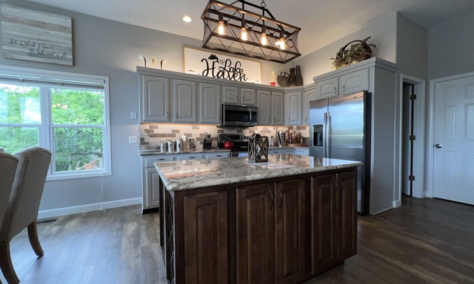 Camdenton House | Lake Haven - Mile Marker 14 on Little Niangua