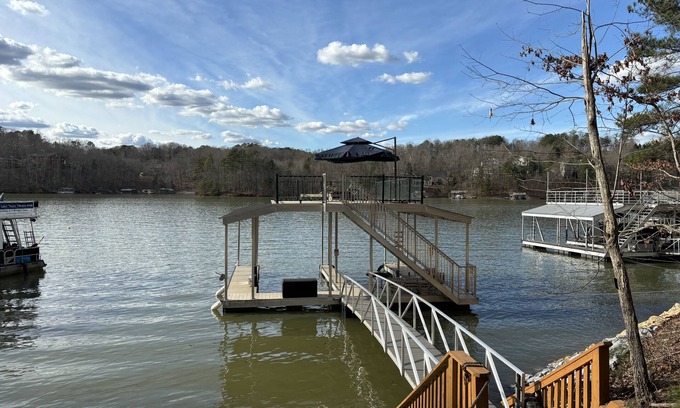 Gainesville House | Lake house & 2-story dock. Enjoy sunsets, fishing, & relaxing with friends.