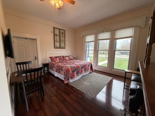 Lexington Cabin | Lake Huron Lodge