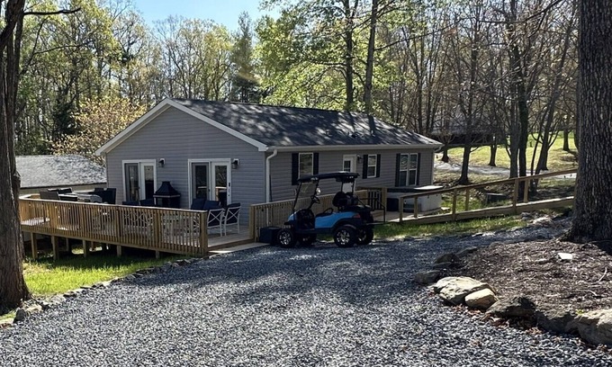 Smith Mountain Lake House | “Lake Life”, a new lake side SMART HOME at Smith Mountain Laken