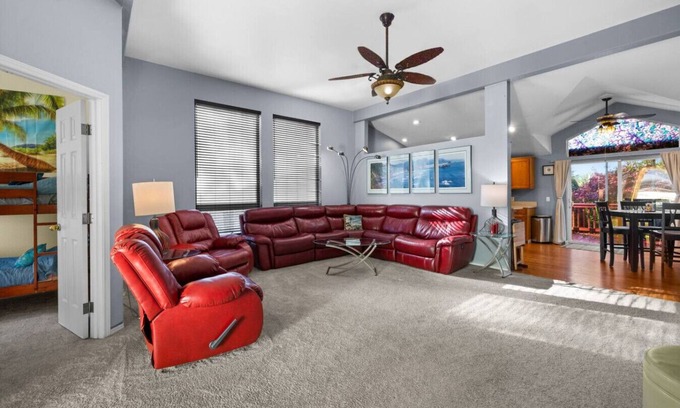 Rockaway Beach House | Lake Lytle Beach House