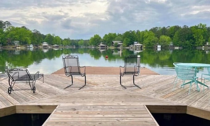 Little Kowaliga House | Lake Martin Boathouse great for couples: steps to the dock. Paddleboat included.