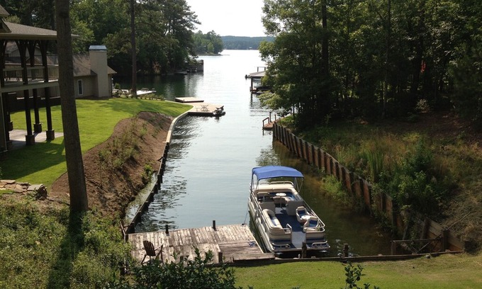 Alexander City House | Lake Martin House near Willow Point