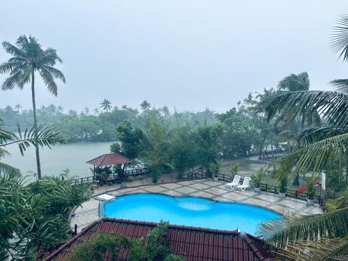 Munroe Island Resort | Lake N River Resort Munroe Island