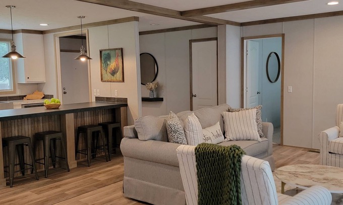 Cane Valley House | Lake oasis- less than one mile from Green River Lake