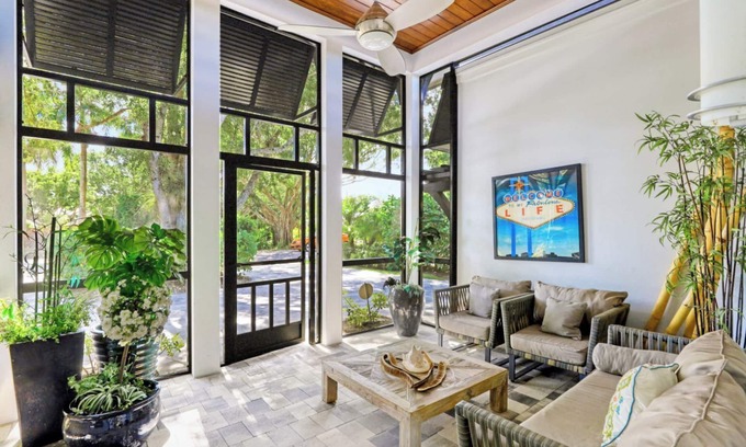 Lake Park House | Lake Park - Lovely Single Family Home