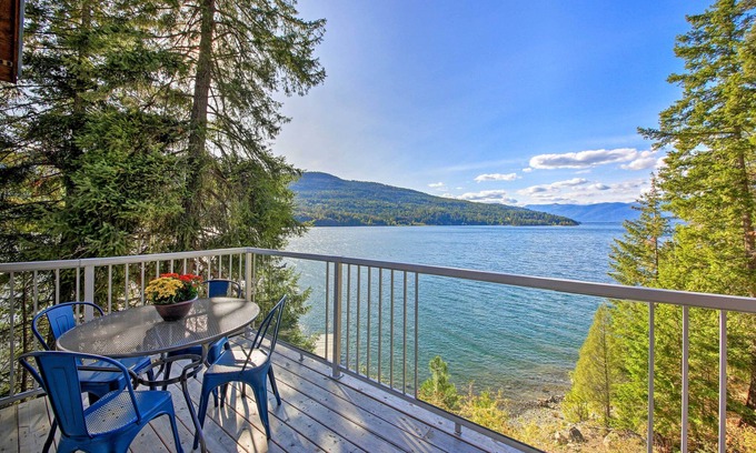 Sandpoint Cottage | Lake Pend Oreille Home w/Dock & Paddle Boards