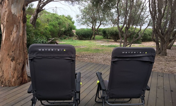 Loch Sport House | Lake Retreat -lake frontage, beautiful beach with crystal clear water! Bliss!