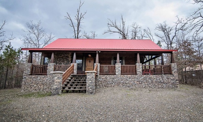 Hochatown Cabin | Lake Ridge Retreat- Broken Bow/Hochatown- 2bd