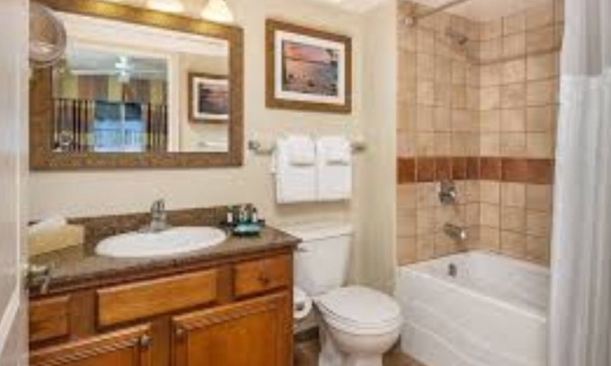Round Hill Village Resort | Lake Tahoe 2Bed/2Bath Presidential!