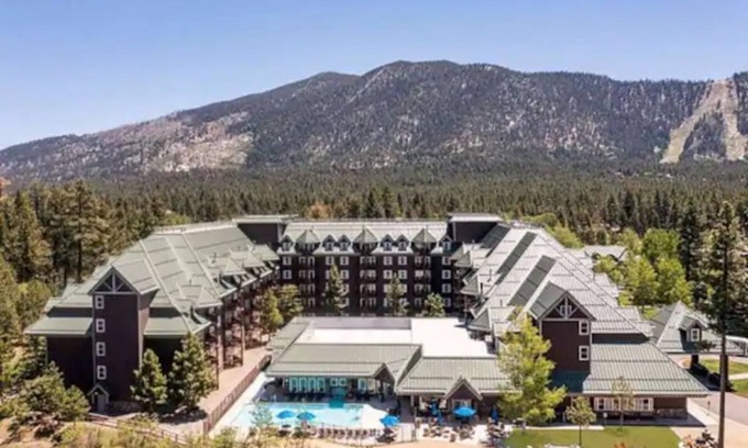 Tahoe Meadows Apartment | Lake Tahoe Resort Condo Rental!