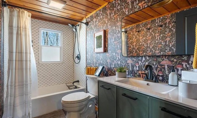 Pocono Lake House | Lake View Home - Pet Friendly