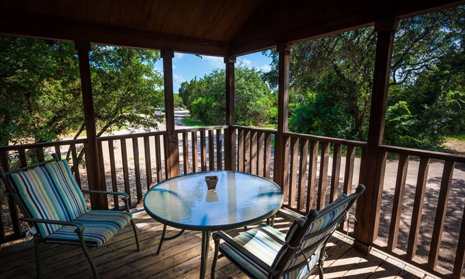 Lake Whitney Cabin | Lake Whitney RV Campground