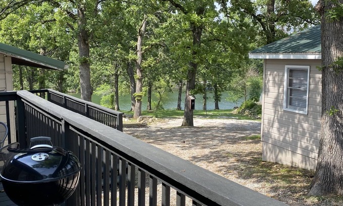 Kimberling City Cabin | Lakefront 2BR Cabin w/ Pool + Swim & Boat dock
