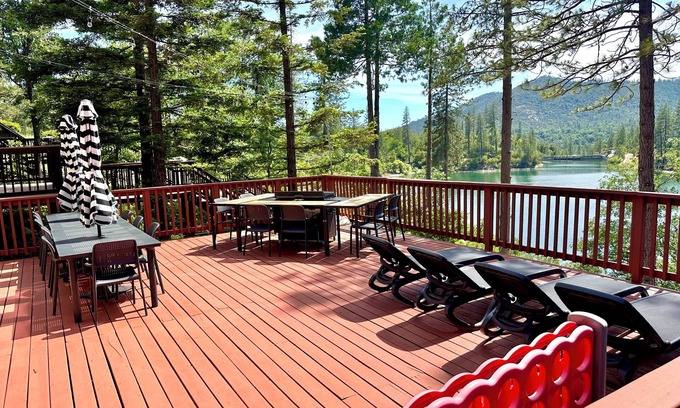Bass Lake House | Lakefront cabin with private boat launch, with boat slip !