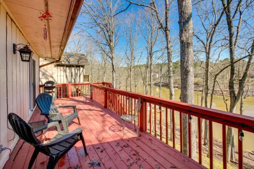 Hot Springs Village House | Lakefront Hot Springs Village Vacation Rental!