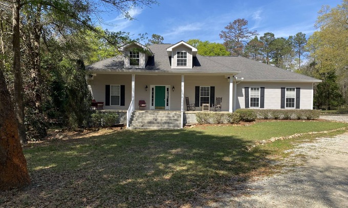 Georgetown House | Lakefront, private pool-hot tub. Huge dock. Close to boat ramp. Amazing sunsets.