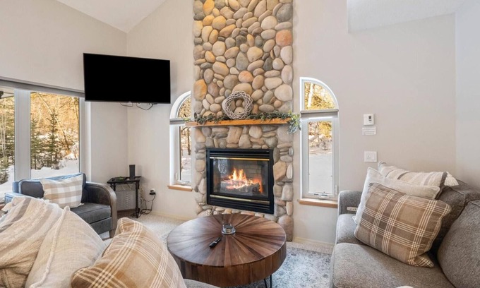 Whitefish House | Lakefront Property- Newly Updated Three Bedroom House, Sleeps 7
