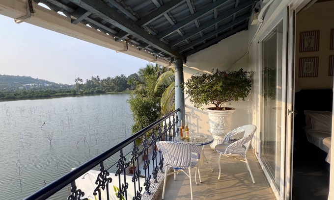 Arpora Villa | Lakefront, Pvt Pool, Caretaker - The BluJam Villa