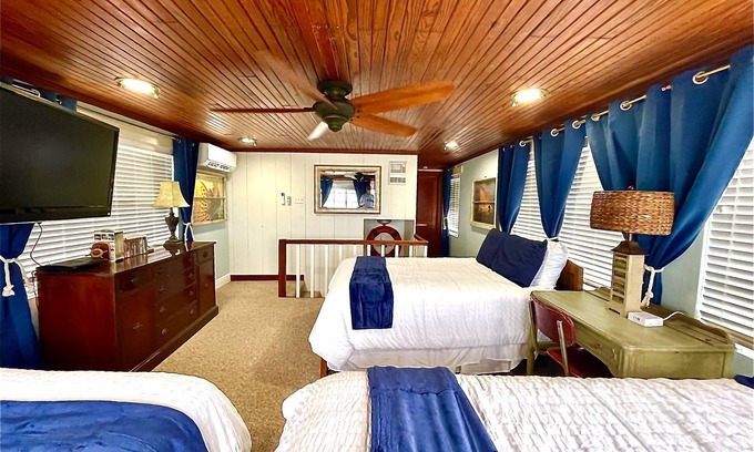 Creole House | Lakefront - Real Fish Camp - Reel Fishermen