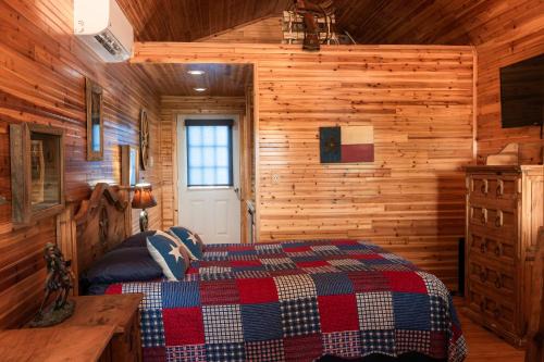 Mead House | Lakefront Texas Star - 38