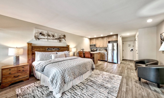 South Lake Tahoe Condo | Lakeland Village #220 - Newly Remodeled, King Studio, Steps to Beach