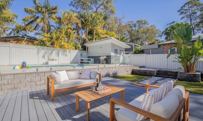 Kingfisher Shores House | Lakeshore Cottage Boho Chic with Poolside Deck