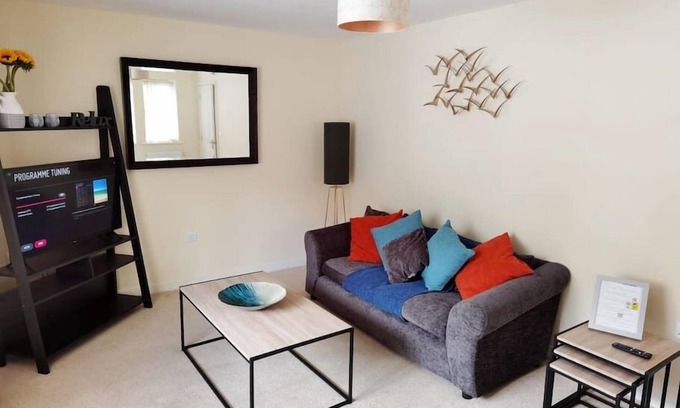 Eastleigh House | Lakeside: Argosy 3 bedroom sleeps 6