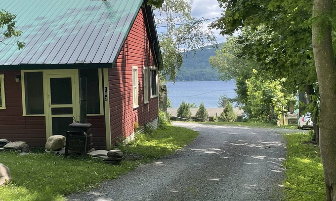Cooperstown - Otsego Lake Cottage | Lakeside Camp in Cooperstown, NY