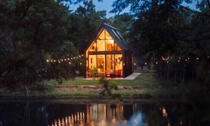 Lacy-Lakeview Cabin | Lakeside East at Live Oak Lake | Modern Cabin