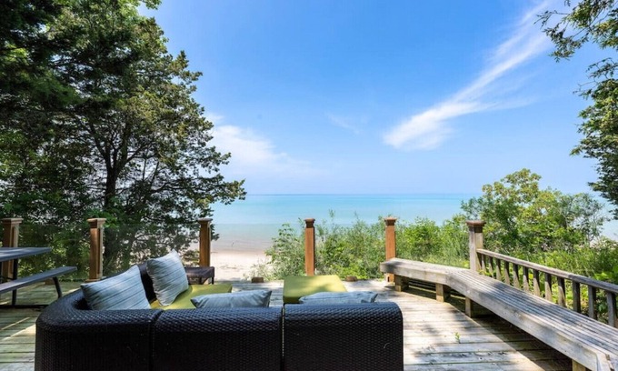 Grand Bend House | Lakeside Haven- Grand Bend
