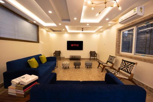 Kolkata Apartment | Lakeside Suites