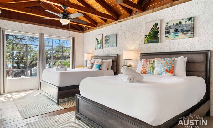 Volente Apartment | LakeTravis Bungalow 1