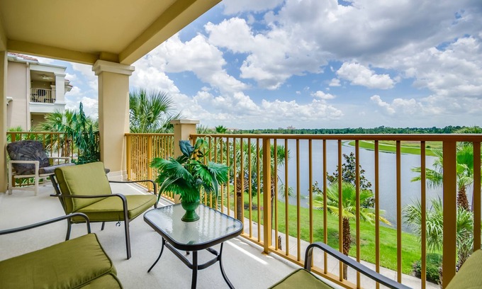 Florida Central Atlantic Coast Condo | LAKEVIEW Condo at Vista Cay Resort!