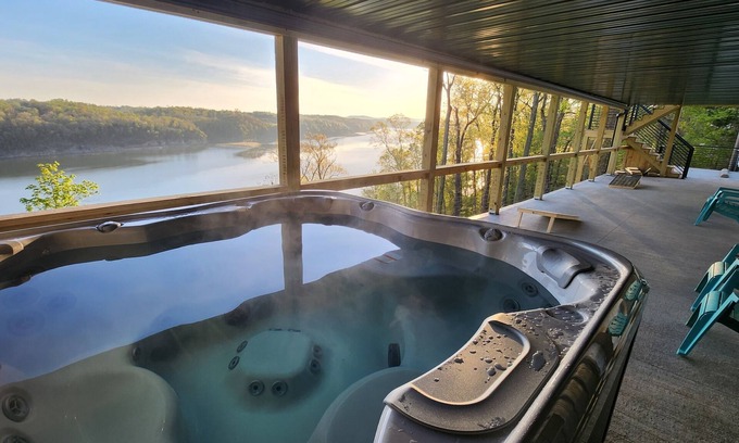 Sloans Valley House | Lakeview Happy Place - 10 Person Home W/Hot Tub! 🤙