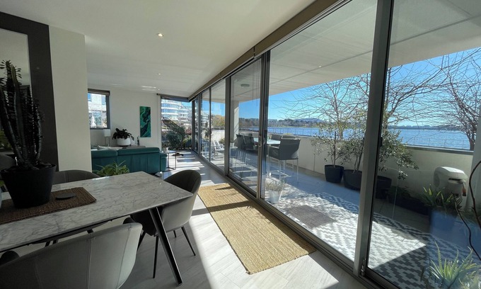 Kingston Condo | Lakeview Luxe - Pool, Gym, Tesla EV Charger - Prime Kingston Foreshore Location!