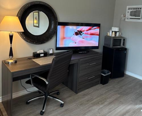 Kincardine Hotel | Lakeview Motel & Cottage