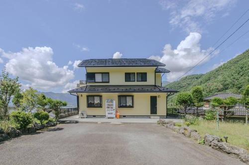 Azagawa Apartment | LakeView-Rental Villa Engawa House